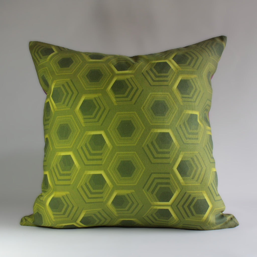 FUNDA COJIN HEXAGONOS VERDE 50x50 FRONTAL